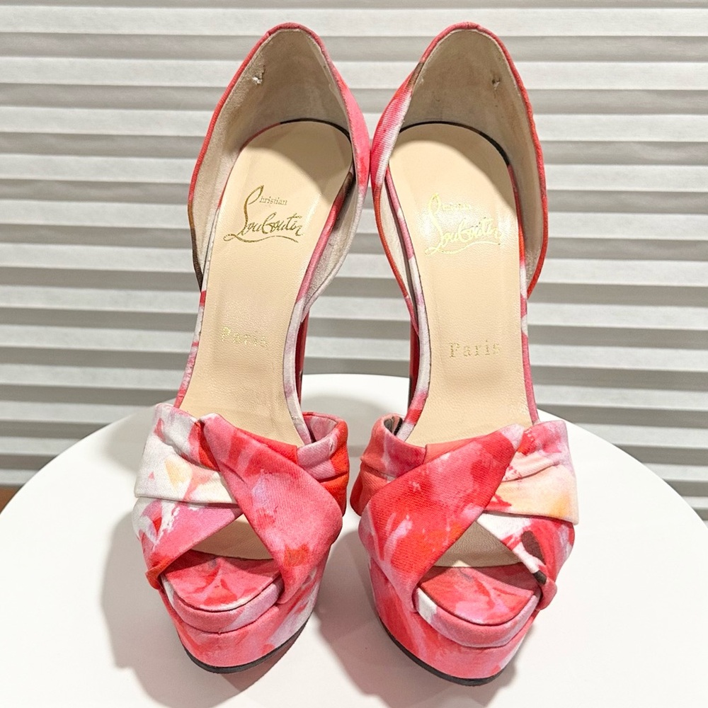 🌺CHRISTIAN LOUBOUTIN🌺 Canvas Floral d'Orsay Pumps Size: 37 - Picture 4 of 11